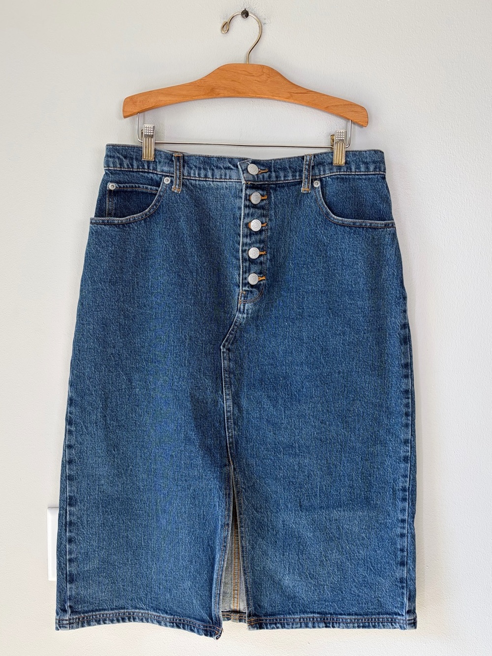 Banana Republic Medium Wash Denim Button Front Knee Pencil Skirt